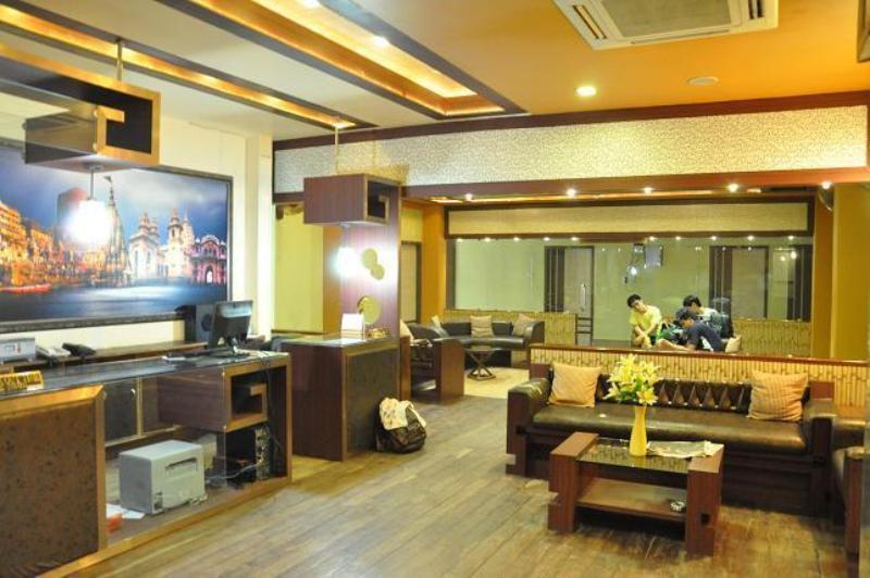 Hotel Vishwanath Варанаси Екстериор снимка